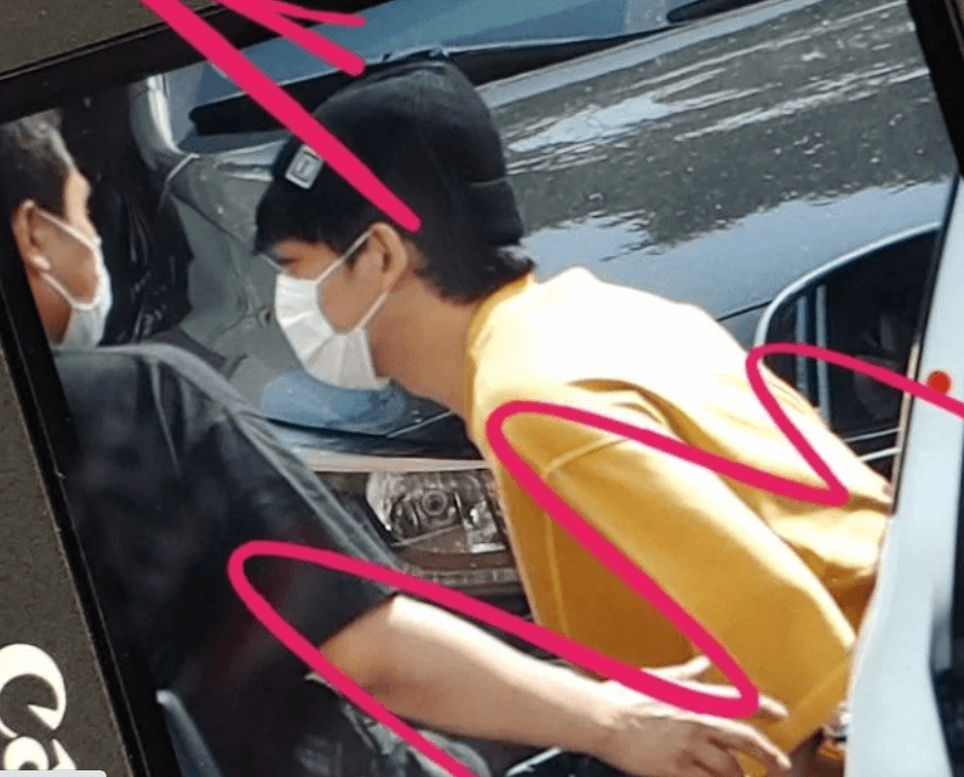 엑소 첸이 팬들로부터 욕 먹고 있는 진짜 이유(+ 근황)