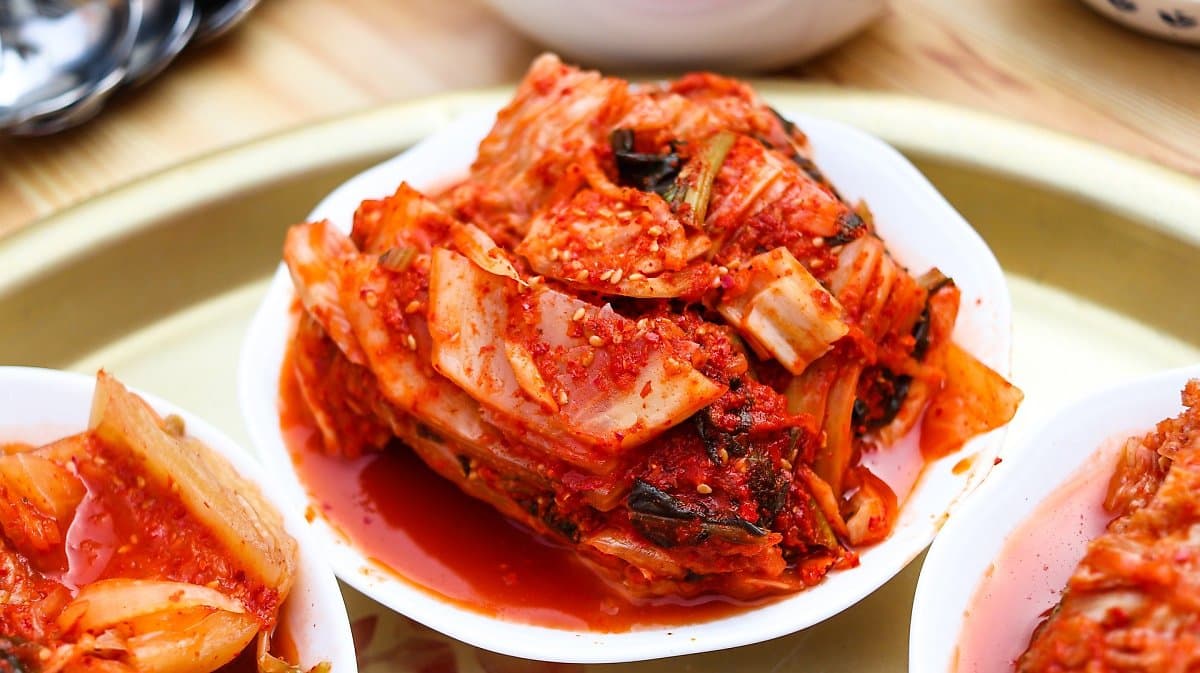 김치공장 첫 확진자, 알고보니 한국인 아니었다
