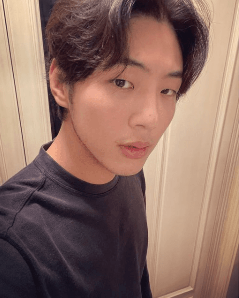 학폭 가해자 의혹 받는 배우 지수(+폭행, 패륜, 소속사 입장)