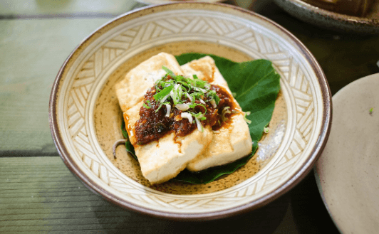 고소한 맛이 일품인 ‘두부’ 효능 알고 먹자