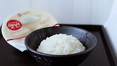 햇반 출시 30년…연 7억 개 생산, 유통기한 9개월의 비결